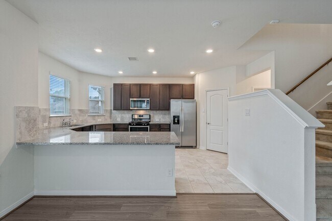 Building Photo - 16623 Cliff Vale Ct