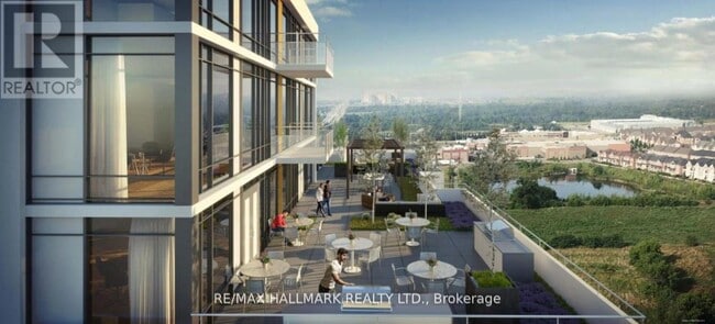 Building Photo - 405 Dundas St W