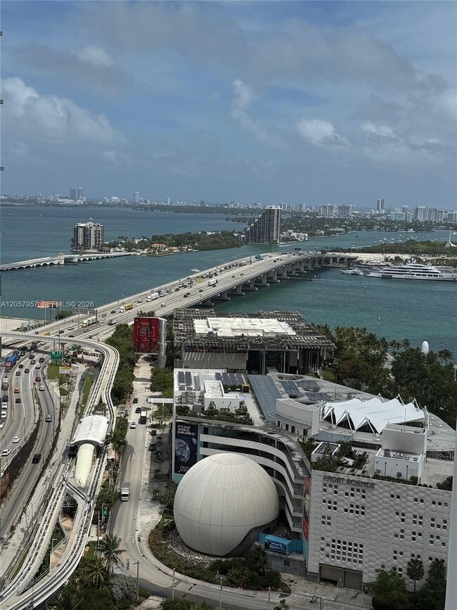 Building Photo - 1040 Biscayne Blvd