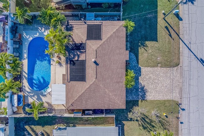 Building Photo - 717 Sunset Cove