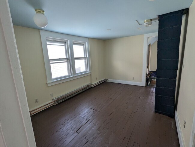Foto del edificio - 107 Hawley St