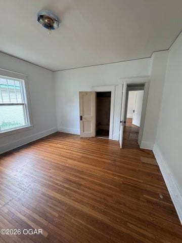 Building Photo - 631 S Porter Ave