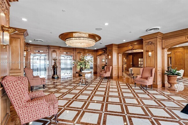 Foto del edificio - 700 Biltmore Way