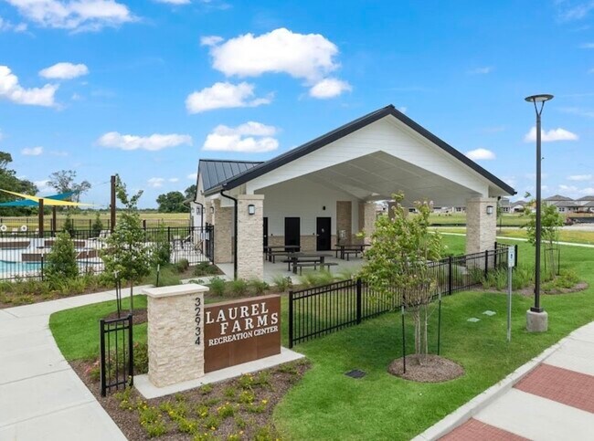 Foto del edificio - 4018 Ancient Honor Dr