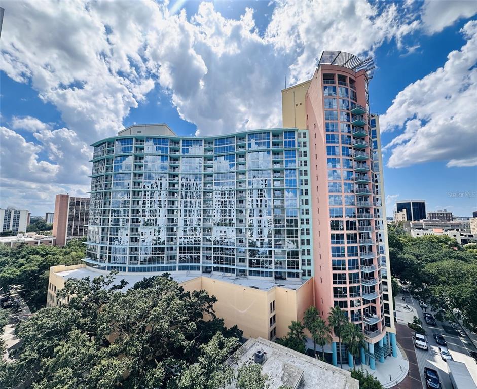 Foto principal - 322 E Central Blvd