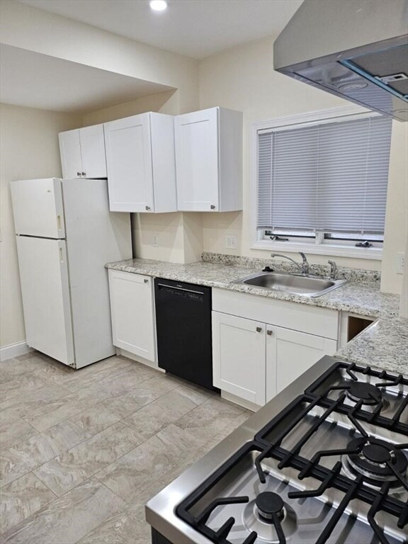 Building Photo - 100 Vinton St