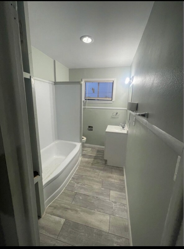 Foto del edificio - 2029 S Empire Ave