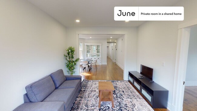 Foto del edificio - Room in Shared 4 bed/2 bath home