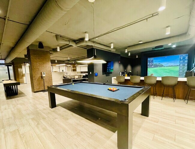 Foto del edificio - 211 N Harbor Dr