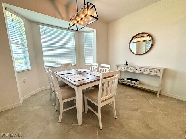 Foto del edificio - 15275 Grn Acrs Ave