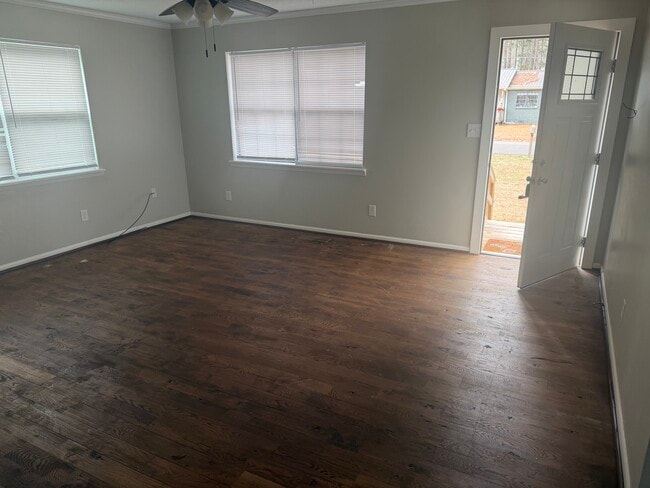 Building Photo - 433 Bridle Trace Dr