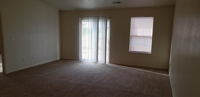 Building Photo - 20923 Hartsburg Ln