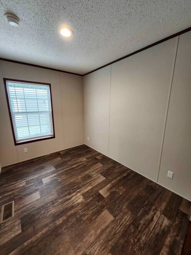 Foto del edificio - 2803 Viewfield Ln