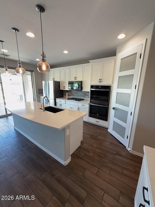Foto del edificio - 5525 N 187th Ln