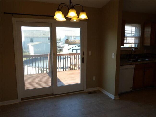 Building Photo - 1826 Northern Spy Dr