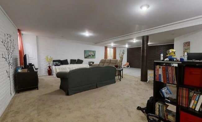 Foto del edificio - 206 Gentian St