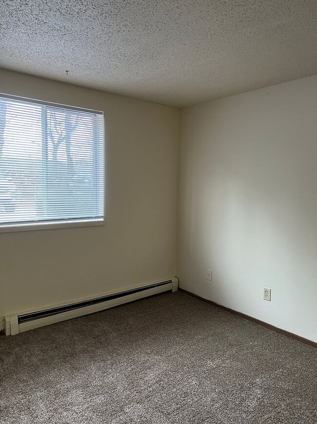 Foto del interior - 1/2 OFF 1ST MONTHS RENT!!! APPLY TODAY CHAD ESTATES