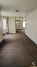 Building Photo - 157 Magnolia St