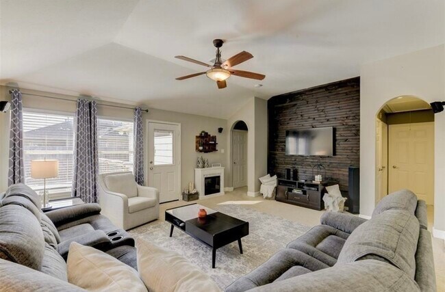 Foto del edificio - 16707 Promenade Park