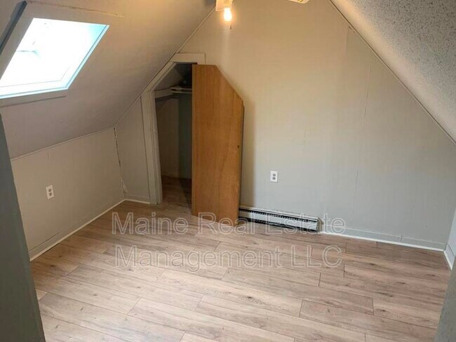 Building Photo - 123 Union St