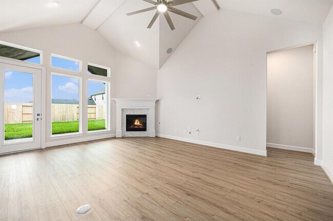 Building Photo - 3515 Lauriston Dr