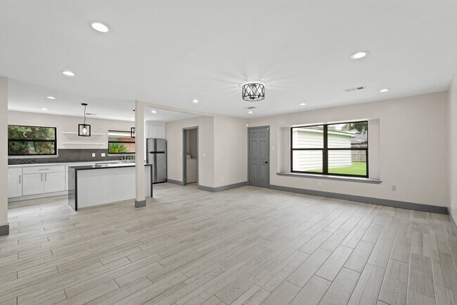 Foto del edificio - 5522 Braesvalley Dr
