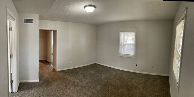 Foto del edificio - Charming 2-bedrom, 1-bath rental home in Wichita, KS