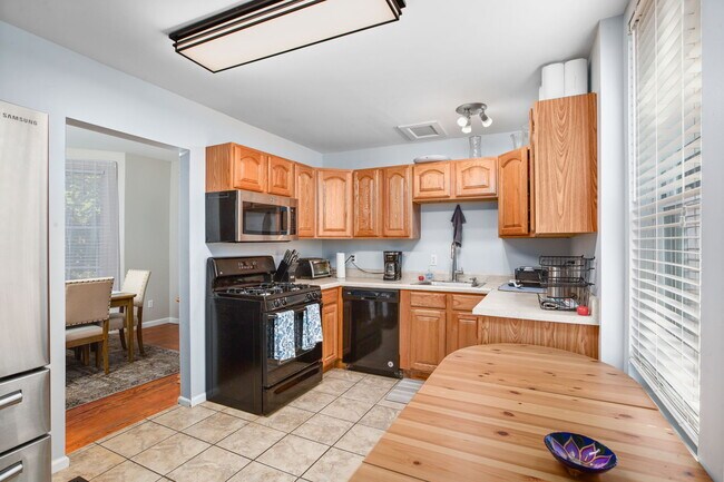 Foto del edificio - 7221 South St