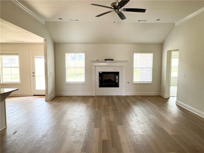 Foto del edificio - 5907 SW Peaceful Ave