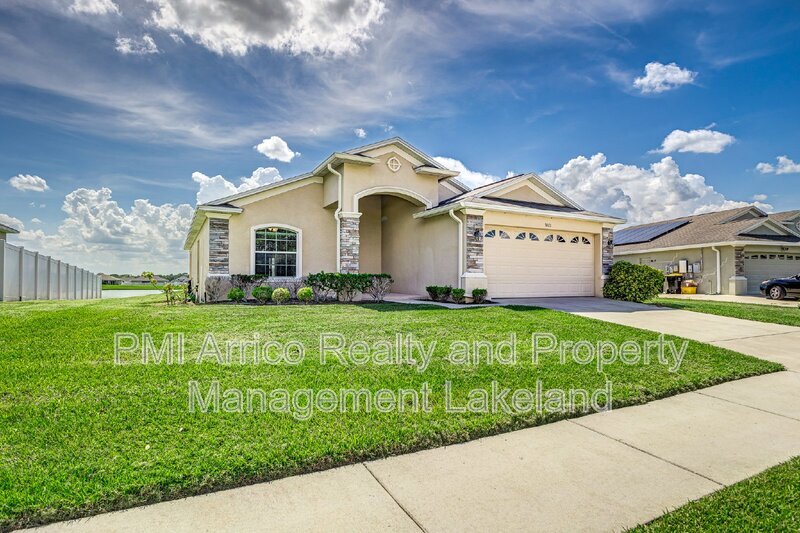 Primary Photo - 7073 Heatherbrook Dr