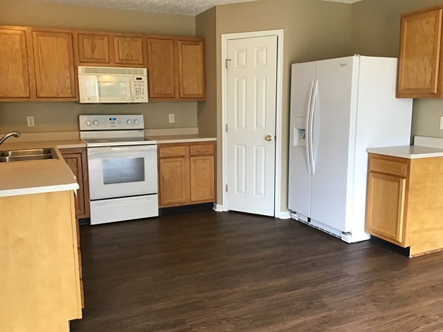 Foto del edificio - 5557 Windsor Ct
