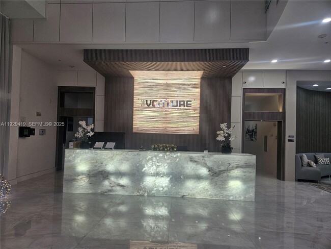 Foto del edificio - 18800 NE 29th Ave