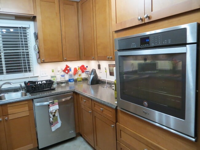 Foto del edificio - 116 Woodland Ct