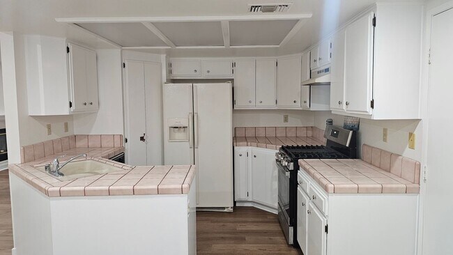 Foto del edificio - 13483 Nicola Rd