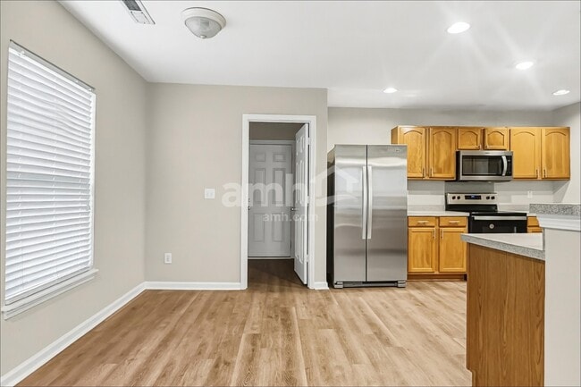 Building Photo - 5145 Torrey Ln
