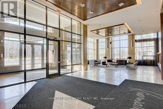 Photo du bâtiment - 28 Uptown Dr