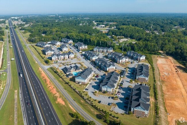 Building Photo - Palisades of Fountain Inn