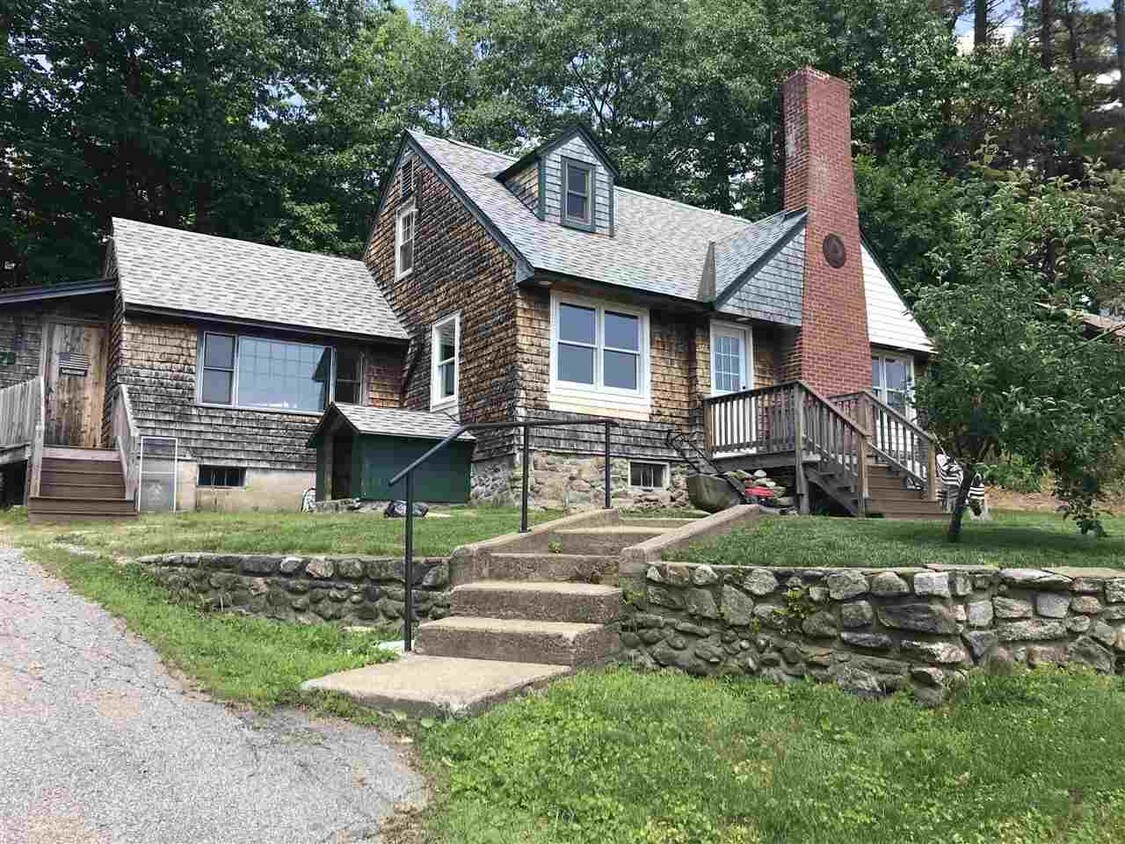 Primary Photo - 377 Scenic View Rd