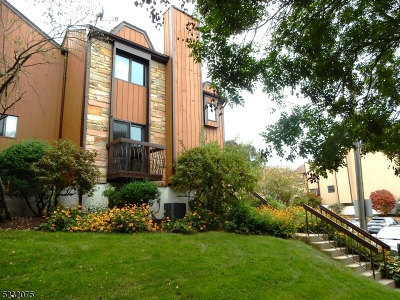 Foto principal - 59 Bennington Square
