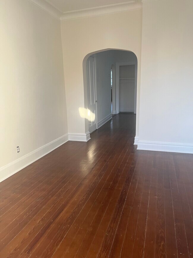 Foto del edificio - 711 6th St