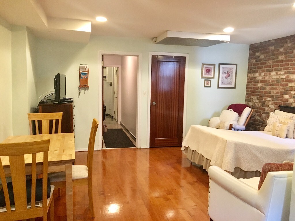 Foto del edificio - 224 Bay Ridge Pkwy