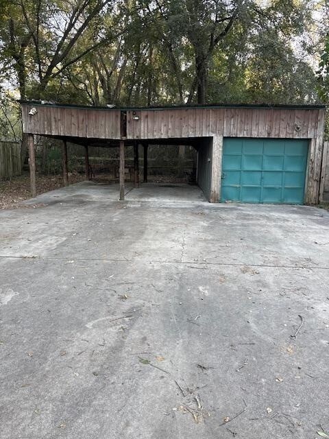 Foto del edificio - 314 Commanche Rd