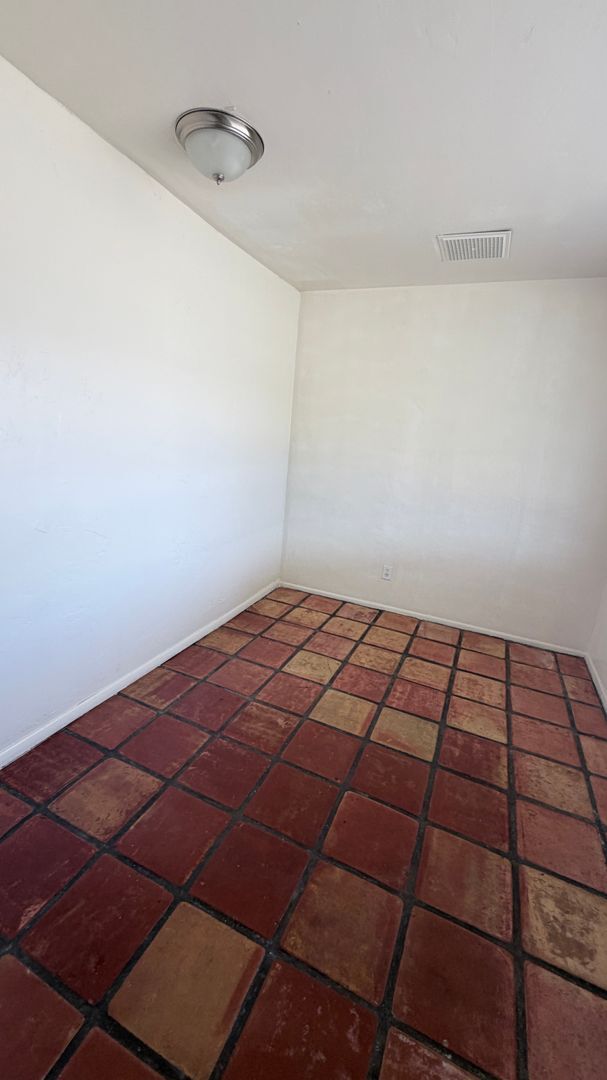 Foto del edificio - 1204 W 7th St