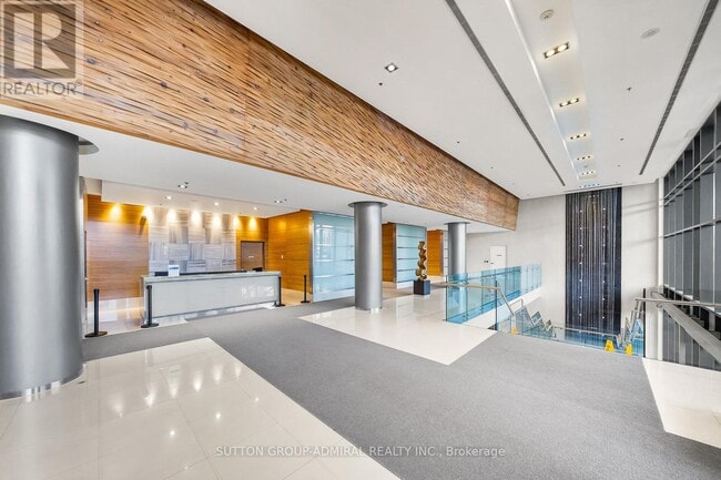 Photo du bâtiment - 2885 Bayview Ave