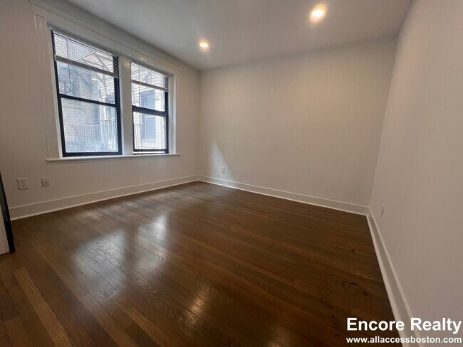 Foto del edificio - 11 Peterborough St