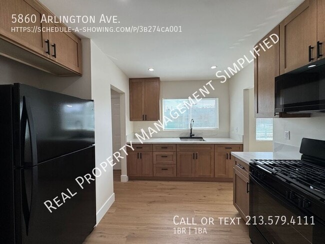 Photo - 5860 Arlington Ave Apartment