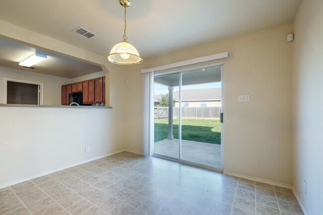 Foto del edificio - ***APPLICATION CURRENTLY UNDER REVIEW***MO...