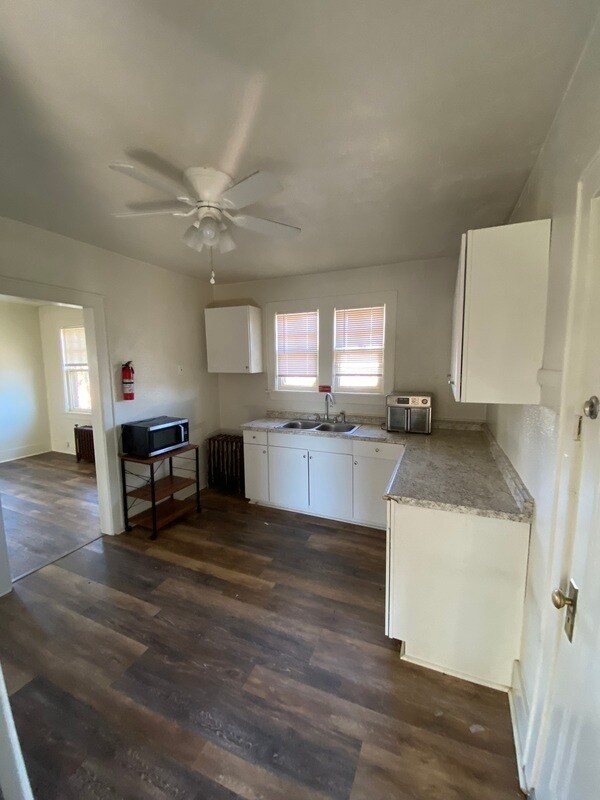 Foto del edificio - 3220 Grover St