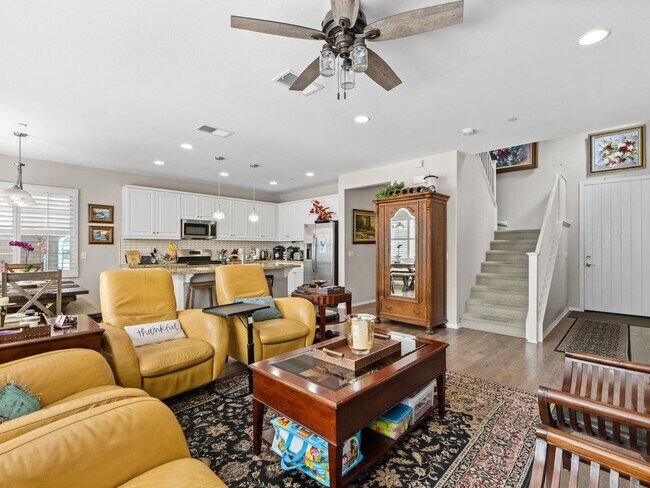 Foto del edificio - 2073 White Alder Ln