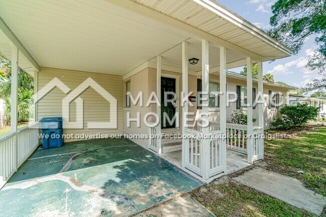 Foto del edificio - 6241 Eastwood Ln